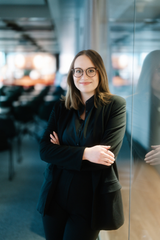 Portrait Katrin Steininger, BA